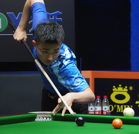 中国男篮的 中国男篮的